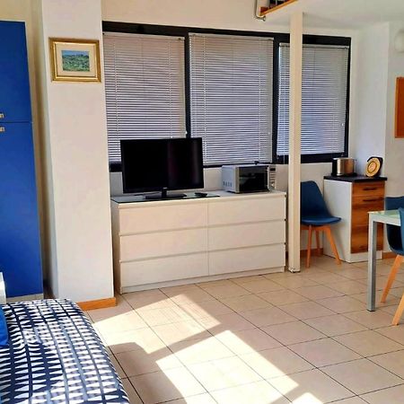 Gemme Fiorentine Apartments In Front Of The Train Station 5 Minutes From The Centre Free Parking Florenz Exterior foto