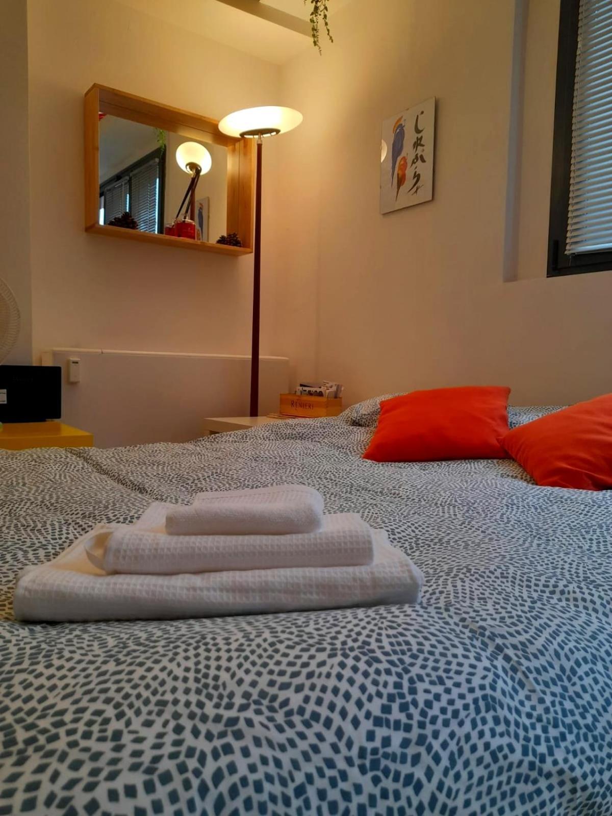 Gemme Fiorentine Apartments In Front Of The Train Station 5 Minutes From The Centre Free Parking Florenz Exterior foto